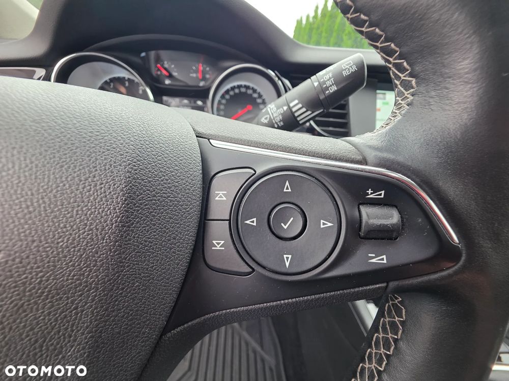 Opel Insignia 2.0 CDTI Innovation S&S - 14