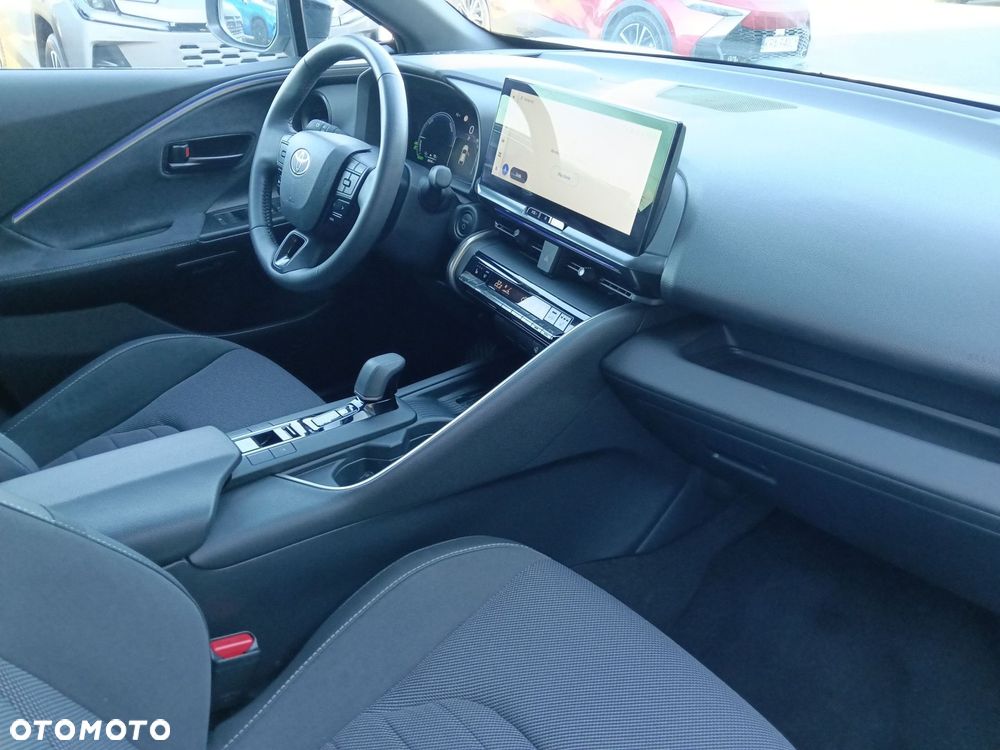 Toyota C-HR - 11