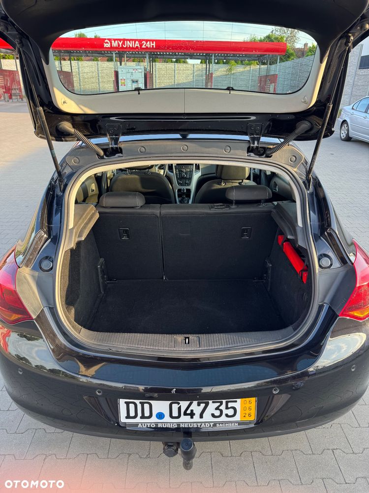 Opel Astra - 11