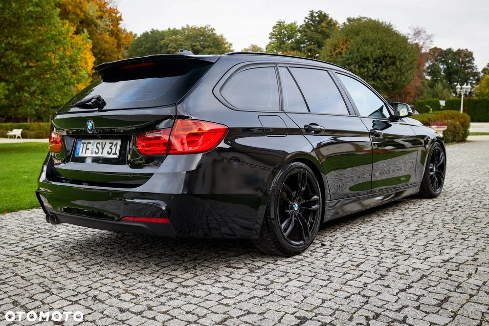 BMW Seria 3 320d Touring Sport-Aut Sport Line - 14
