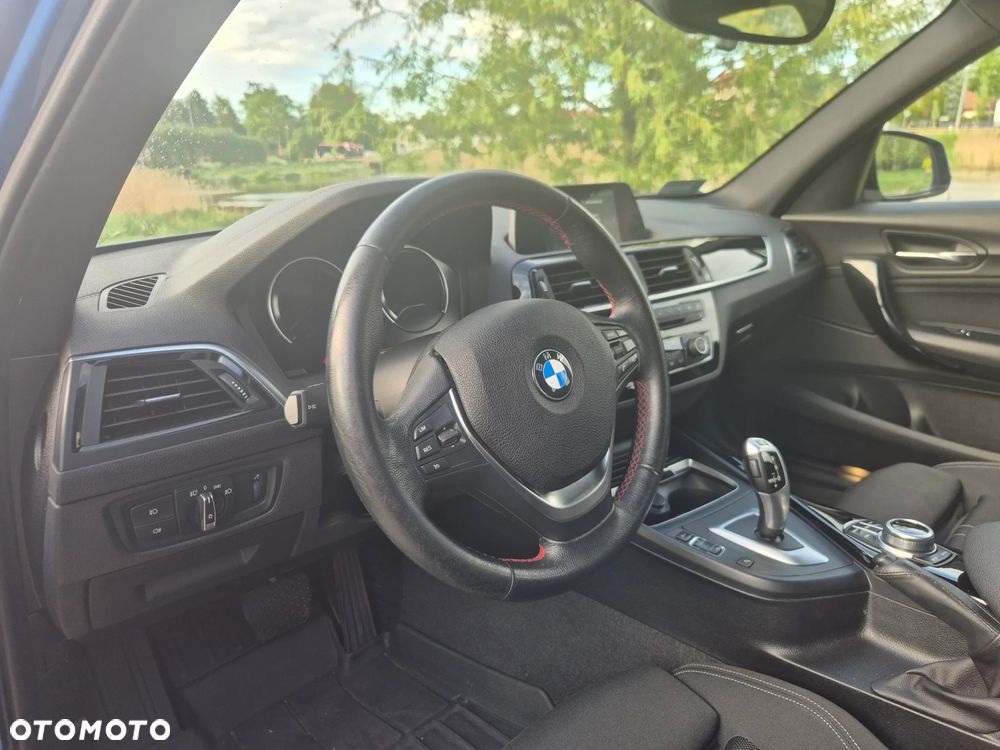 BMW Seria 1 118i GPF Sport Line - 11