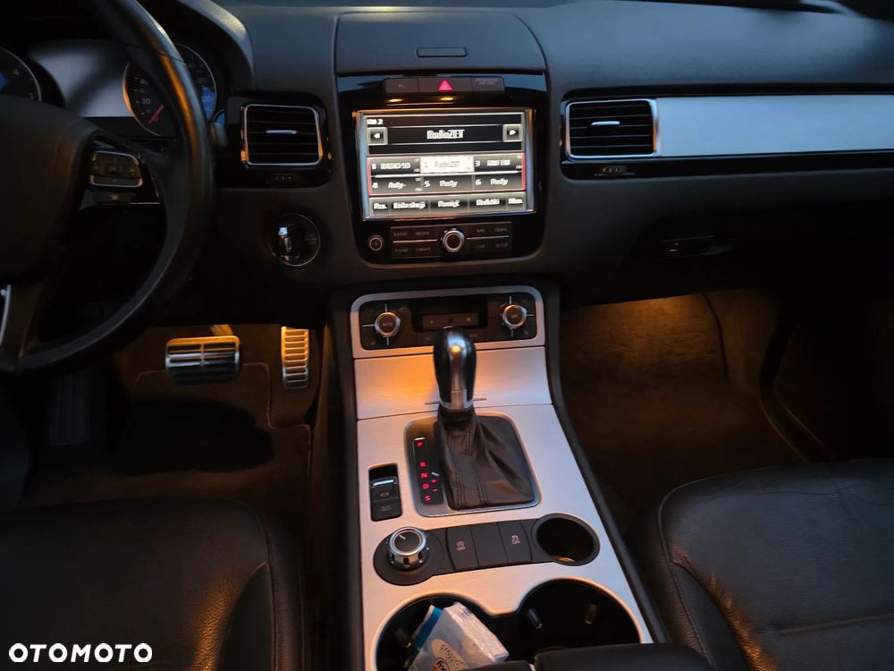 Volkswagen Touareg 3.0 V6 TDI DPF Tiptr - 14