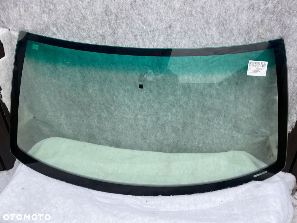 dodge pickup 2d szyba przednia nowa po 2000- - 1