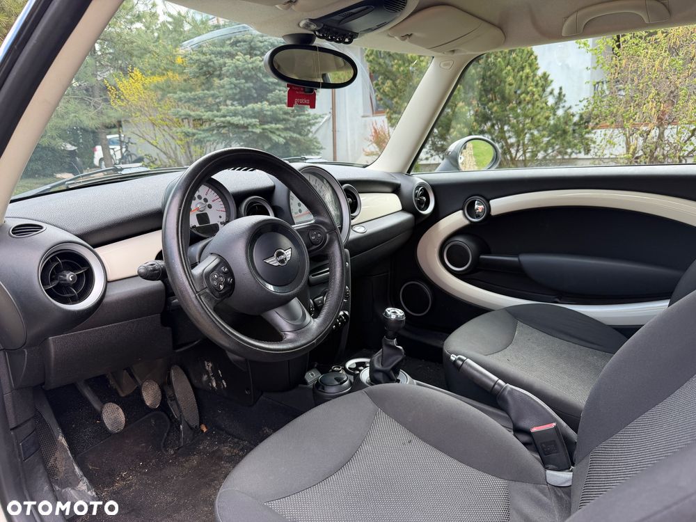 MINI Cooper D Brick Lane - 9