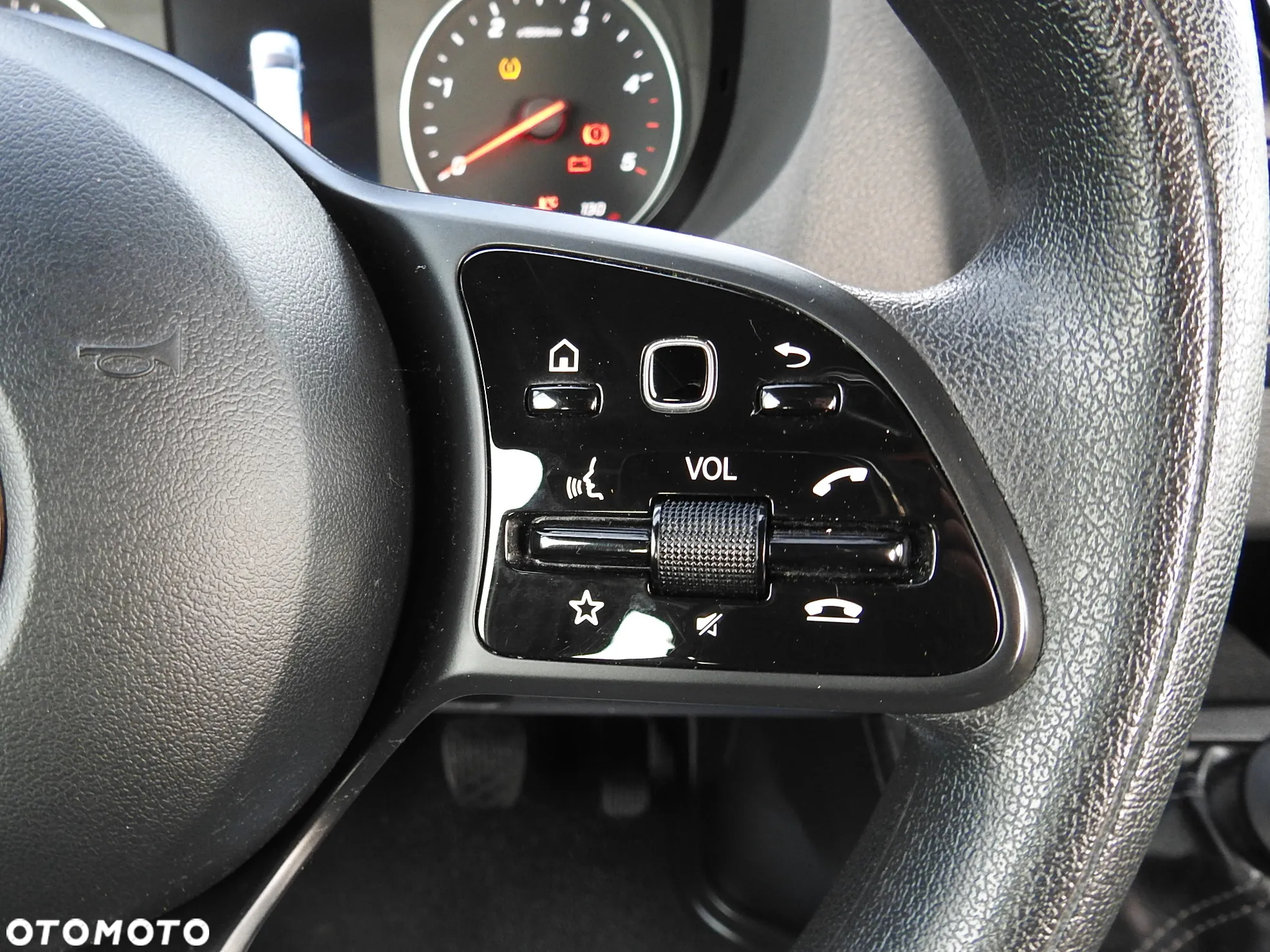 Mercedes-Benz SPRINTER 314 FURGON BRYGADÓWKA 6 MIEJSC TEMPOMAT KLIMATYZACJA 140KM [ 373346 ] - 31