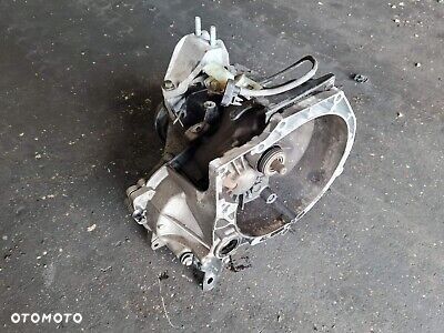 Skrzynia Ford Fiesta Courier 1.6 TDCi BA6R-7002-ABE 14r - 1
