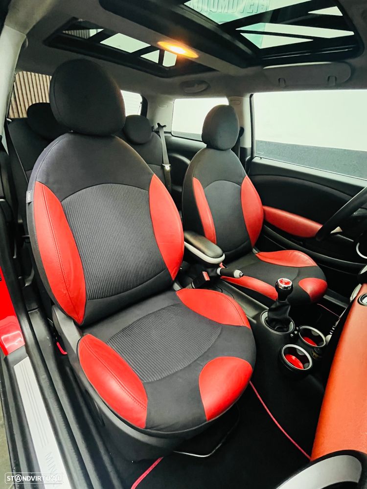 MINI 3 Portas Cooper D - 24