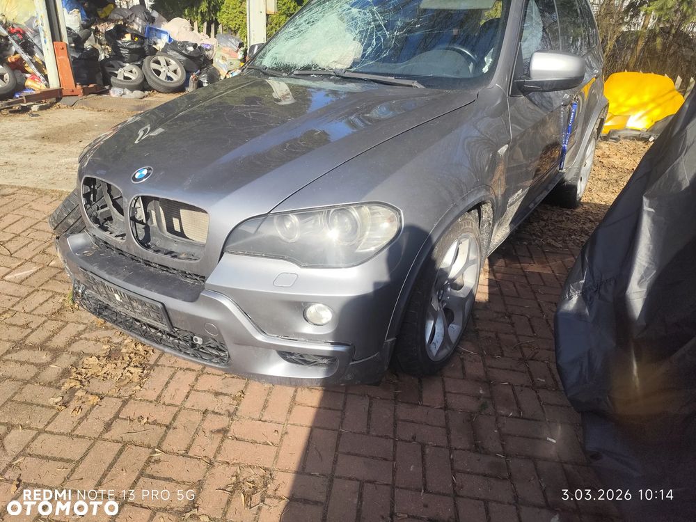 BMW X5 4.8i xDrive - 7