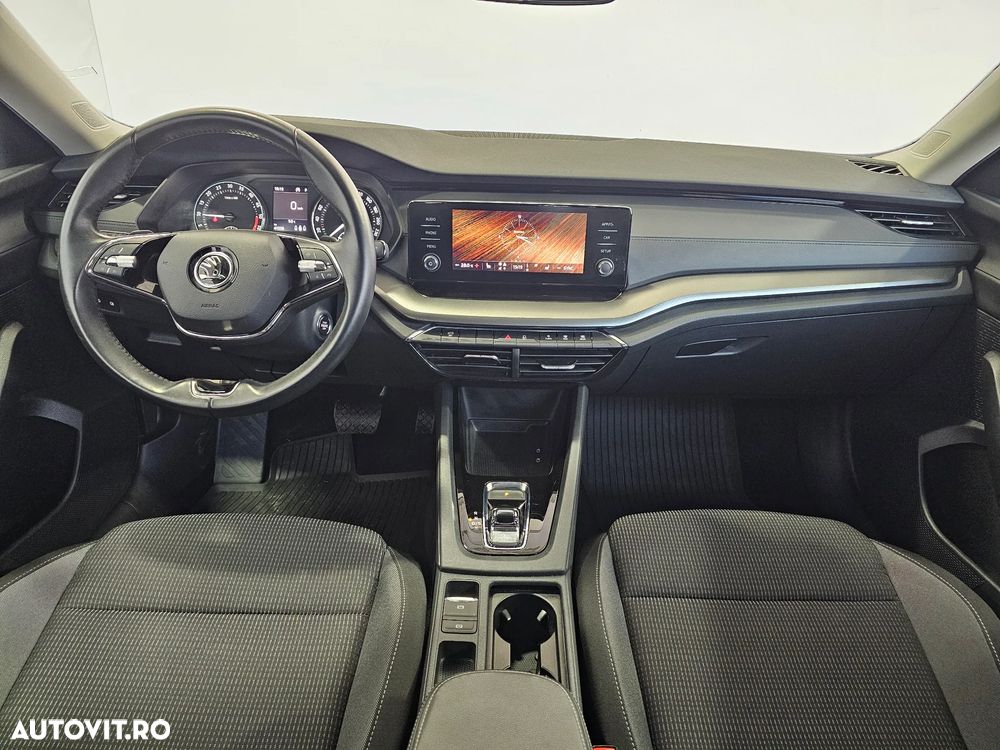 Skoda Octavia 2.0 TDI DSG Ambition - 7