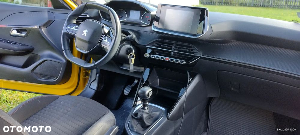 Peugeot 208 1.2 PureTech Allure Pack S&S - 10