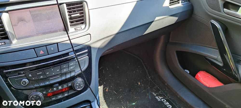 Peugeot 508 ver-e--hdi-115-etg6-stop-start-active - 3