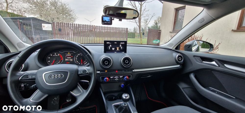Audi A3 Sportback 1.4 TFSI Attraction - 11