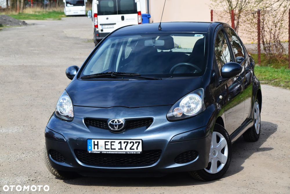 Toyota Aygo Standard - 24