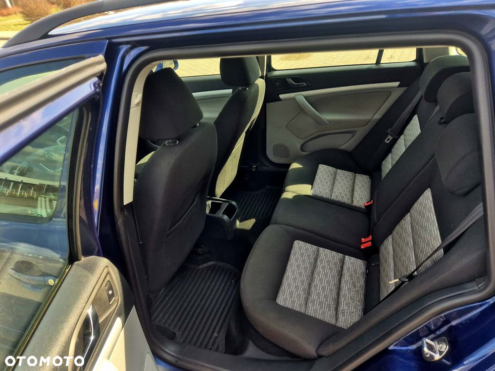 Skoda Octavia 1.6 TDI DPF Classic - 9