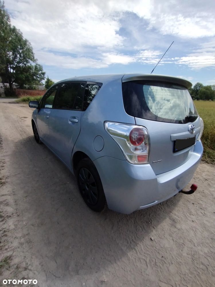 Toyota Verso 2.0 D-4D Sol - 7