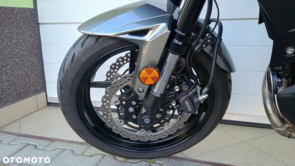 Kawasaki Versys 650 - 17