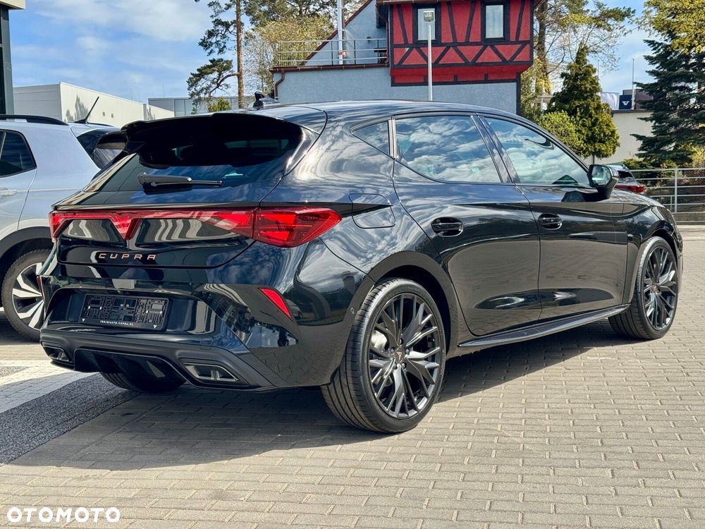 Cupra Leon 1.5 eTSI mHEV DSG - 9