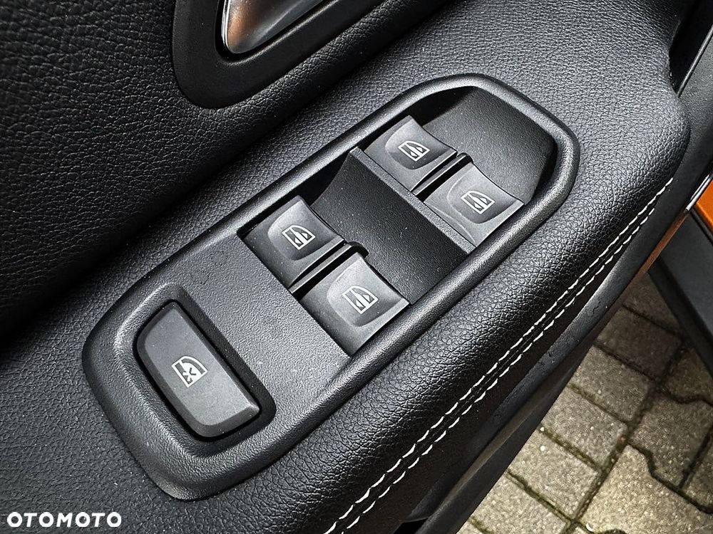 Dacia Duster 1.3 TCe FAP Prestige - 20