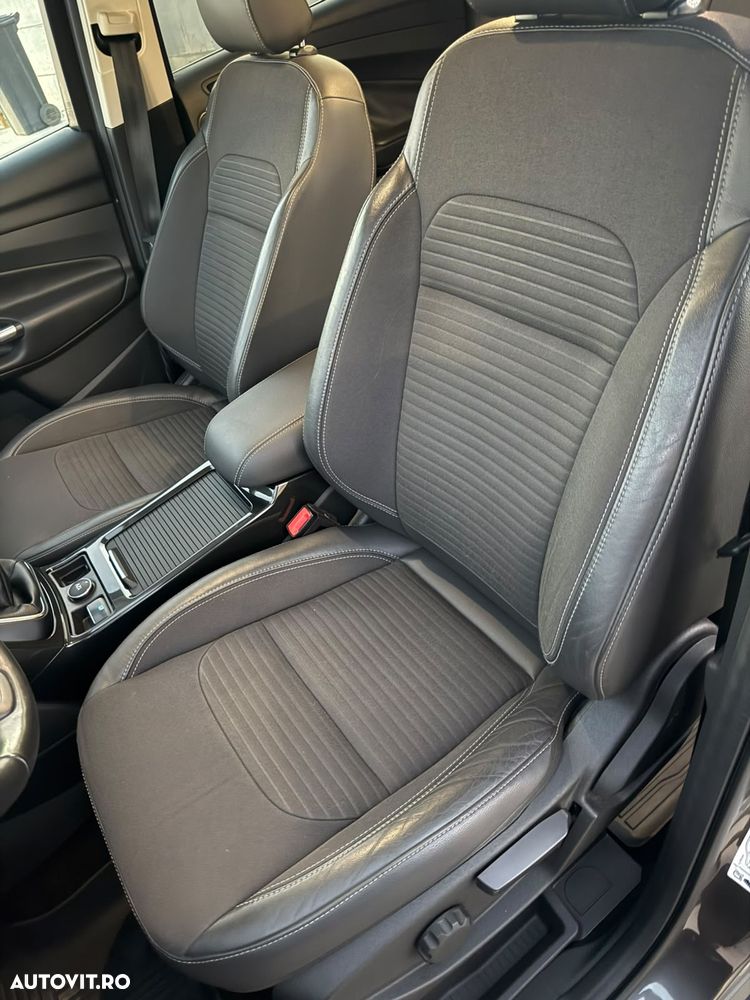 Ford Kuga 2.0 TDCi 4WD Titanium - 11
