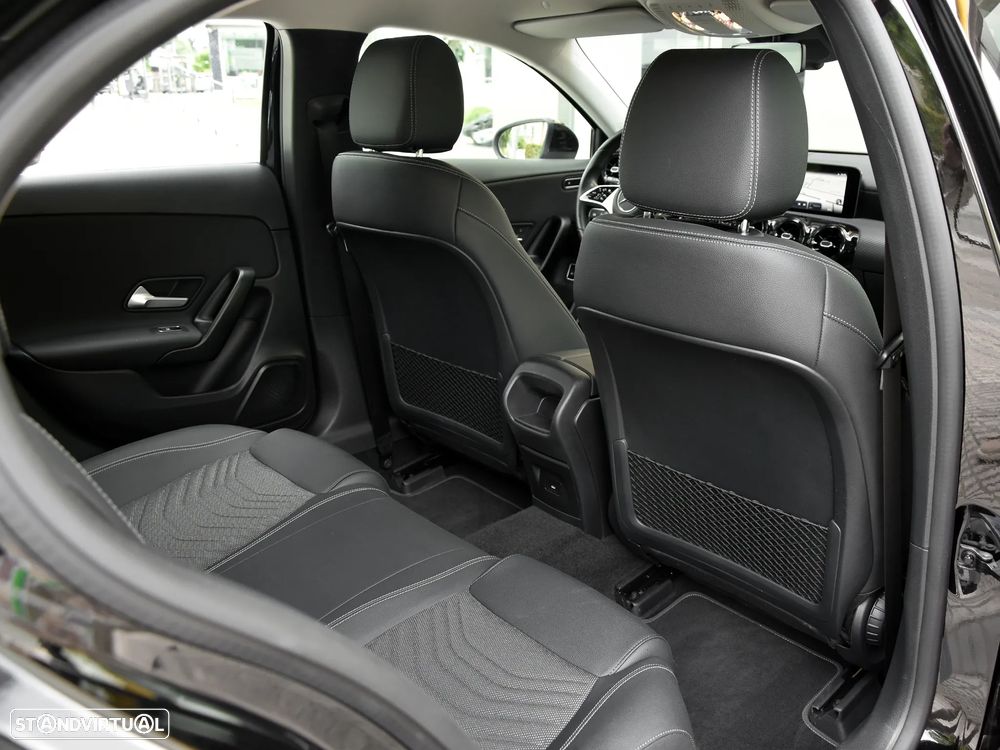 Mercedes-Benz A 250 e - 18
