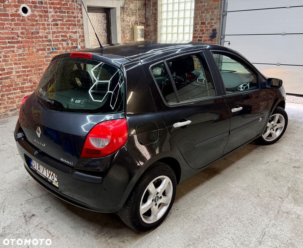 Renault Clio 1.6 16V Edition Dynamique - 3