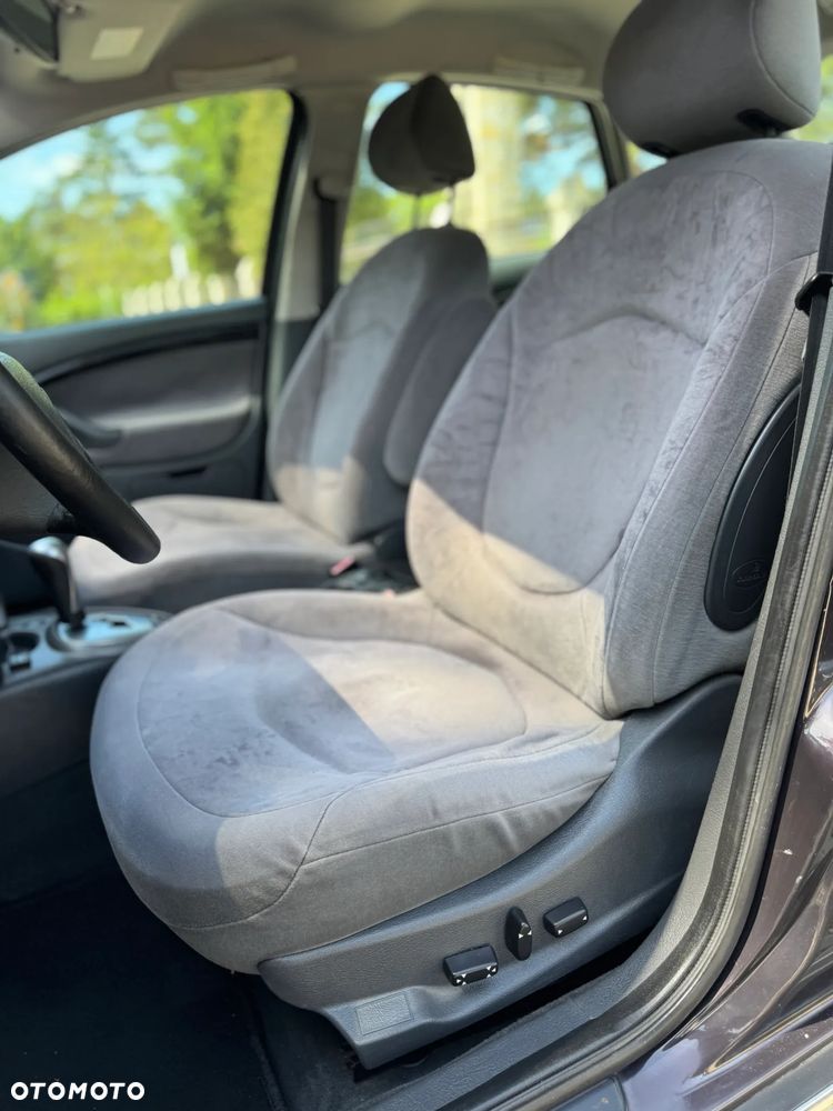 Citroën C5 2.0 16V Exclusive - 30