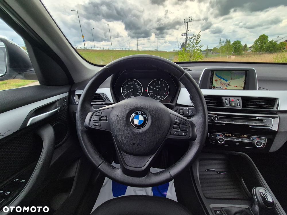 BMW X1 xDrive20d xLine - 29