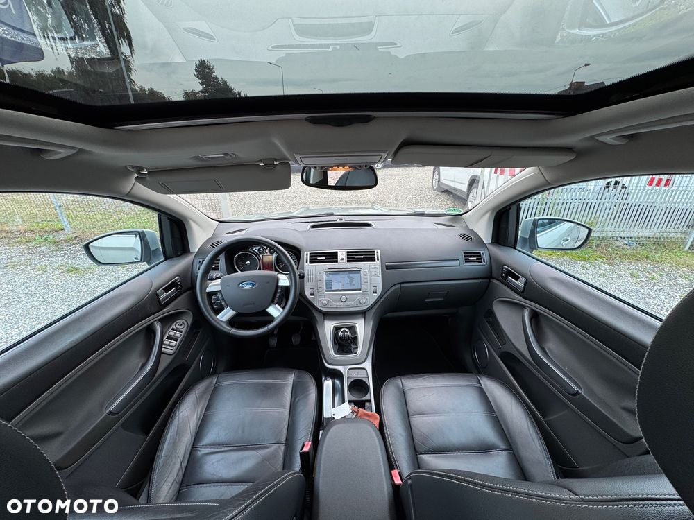 Ford Kuga 2.0 TDCi 4x4 Titanium - 21