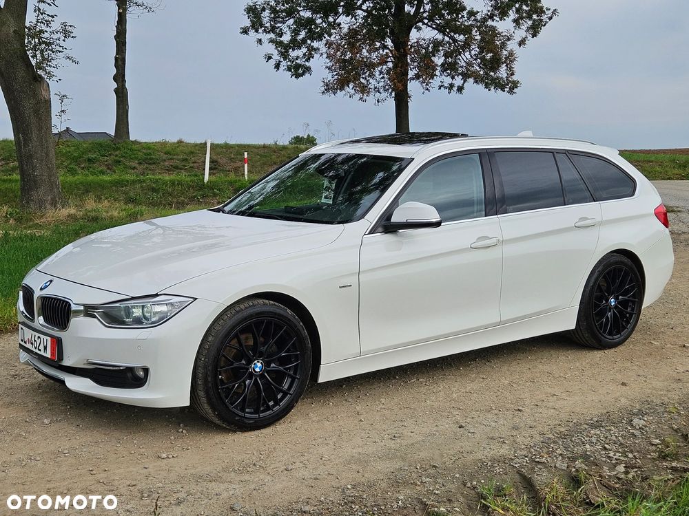 BMW Seria 3 318d Luxury Line - 24