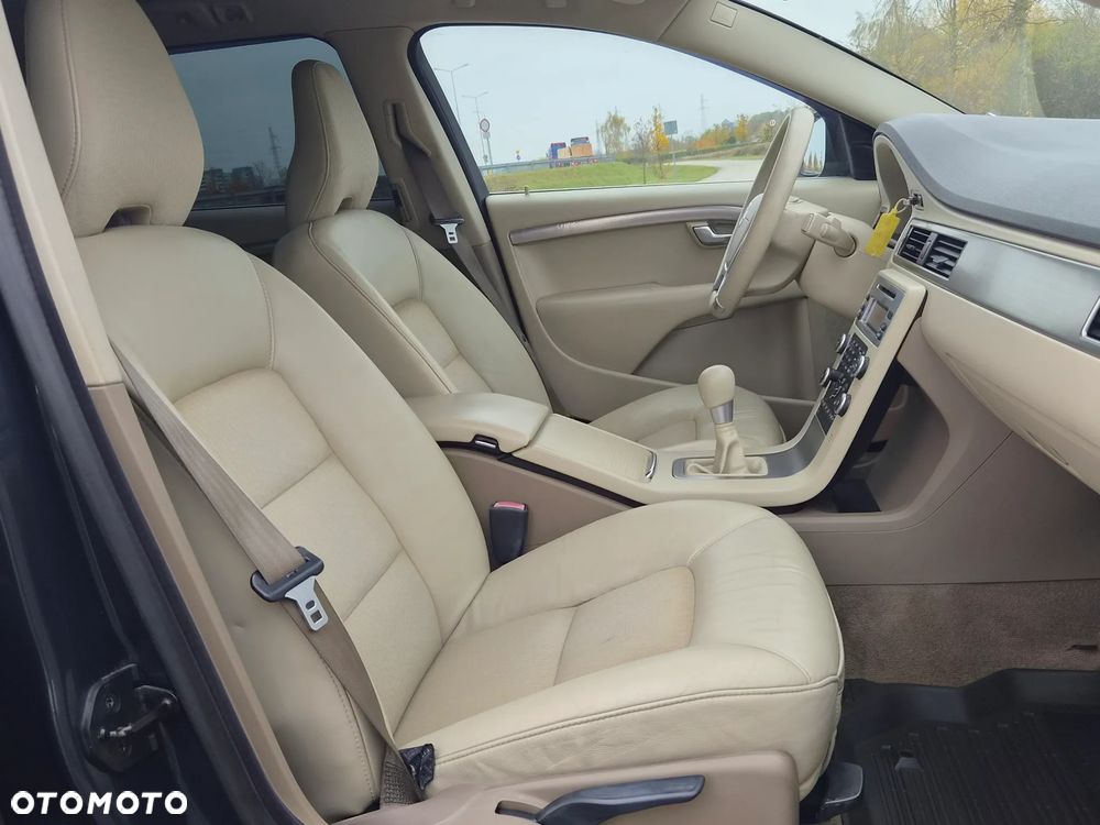 Volvo V70 - 6