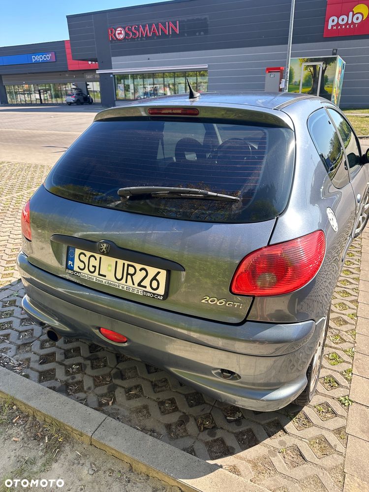 Peugeot 206 - 3