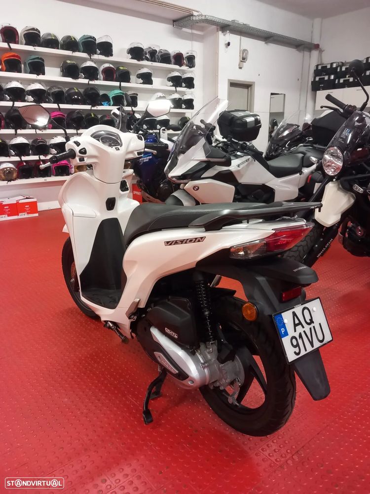 Honda Vision 110 - 4