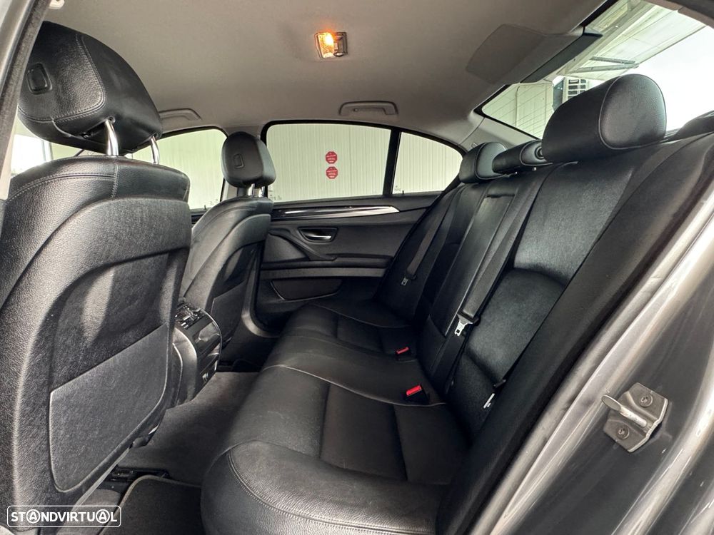 BMW 520 d Auto - 28