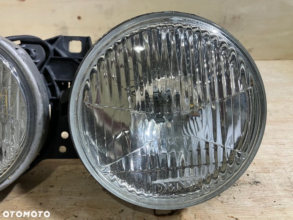 LAMPA BMW E30 HELLA PRAWA UŚMIECH REFLEKTOR E32 E34 - 4