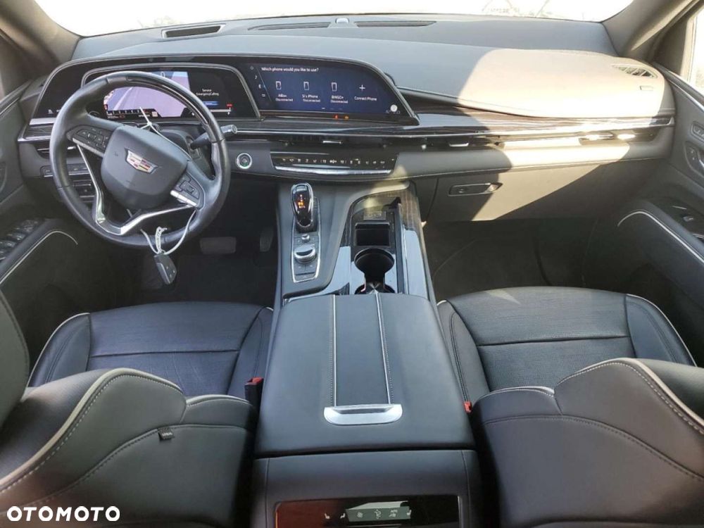 Cadillac Escalade - 9
