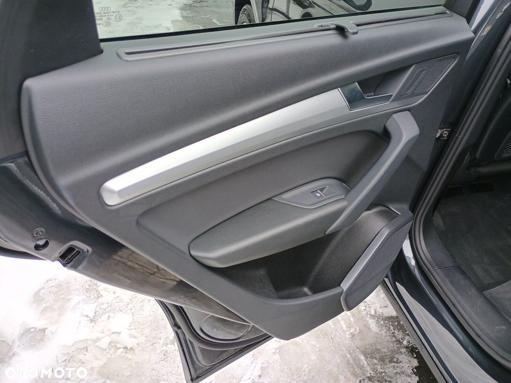 Audi Q5 Sportback - 11