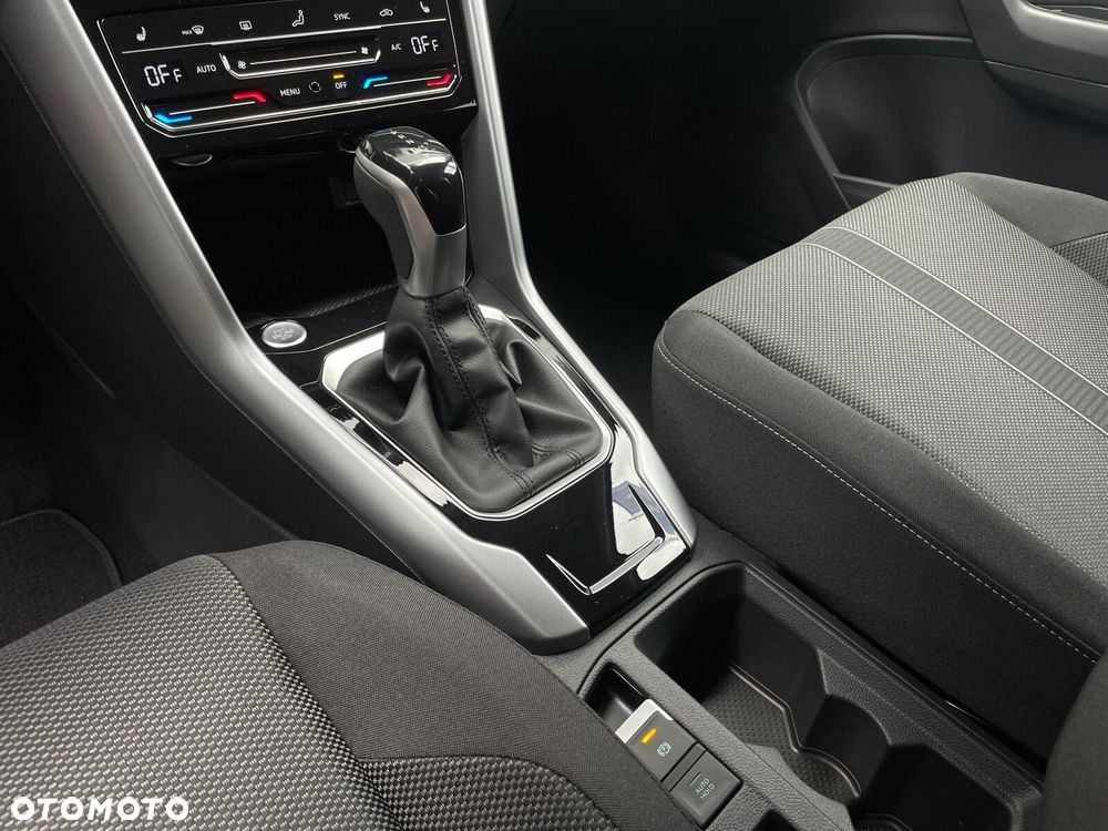 Volkswagen T-Roc 1.5 TSI Life Plus DSG - 24