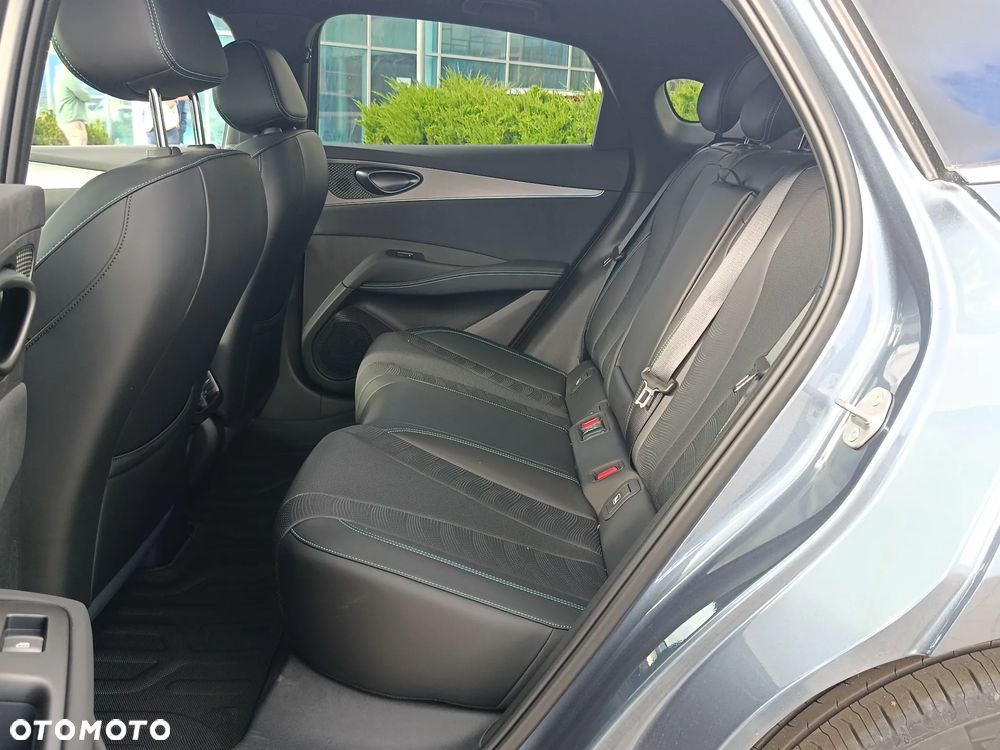 BYD Seal 6 - 16