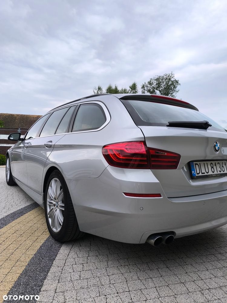 BMW Seria 5 525d - 6