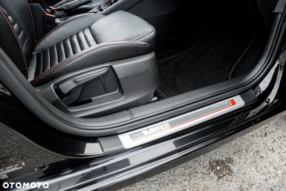 Skoda Octavia 2.0 TDI RS Challenge DSG - 25