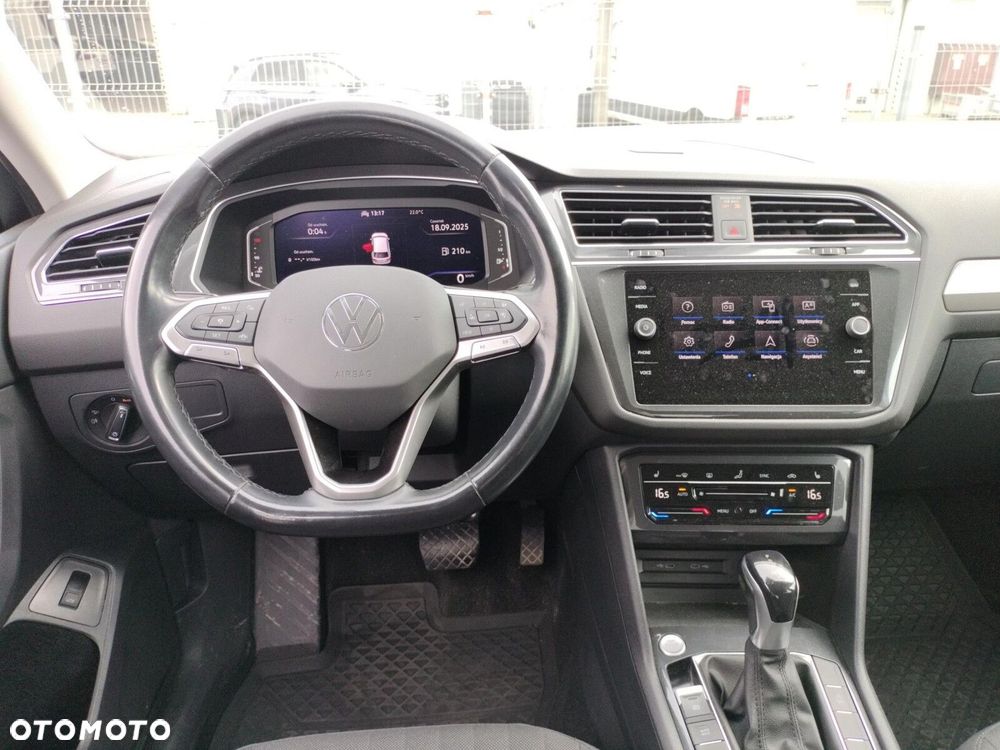 Volkswagen Tiguan Allspace 2.0 TDI Life DSG - 16