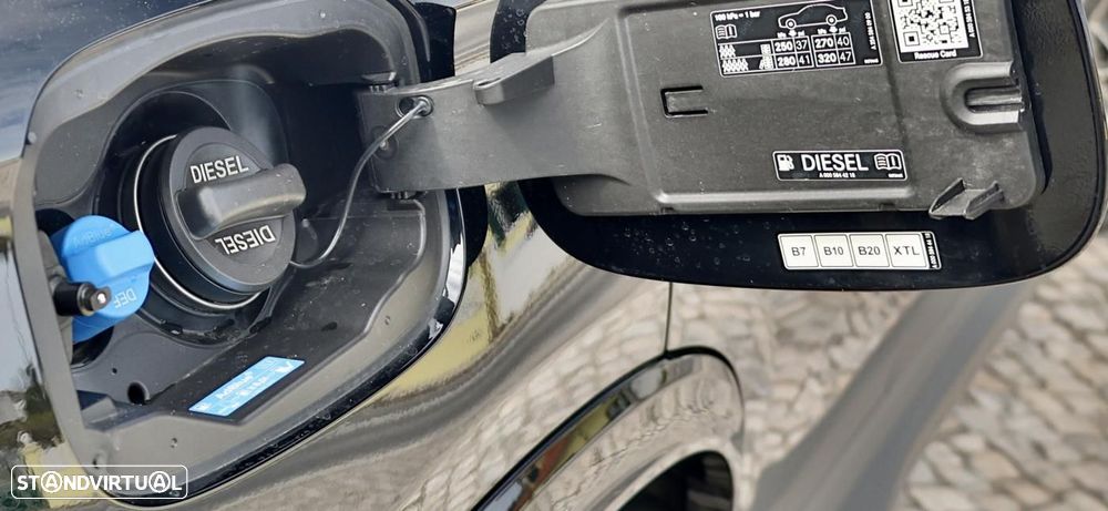 Mercedes-Benz GLC 300 de Coupe 4Matic - 7