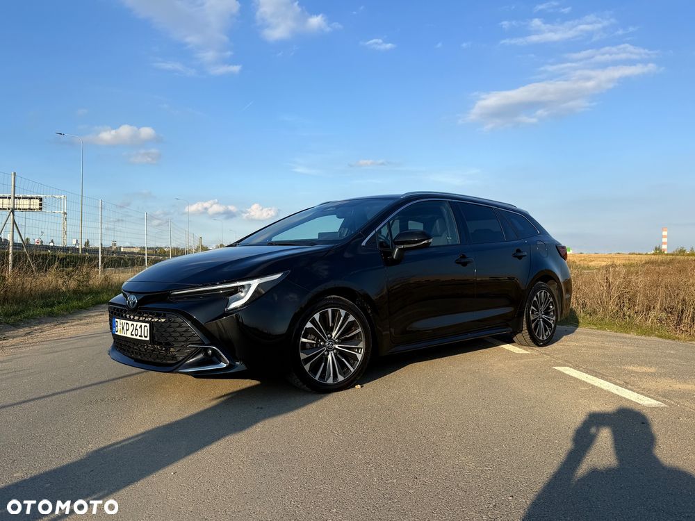 Toyota Corolla - 4