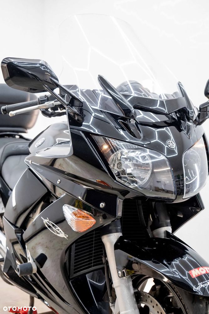 Yamaha FJR - 11