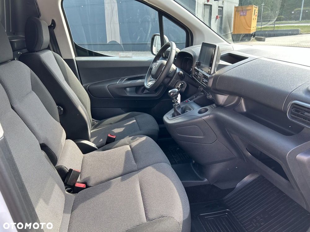 Toyota PROACE CITY - 9