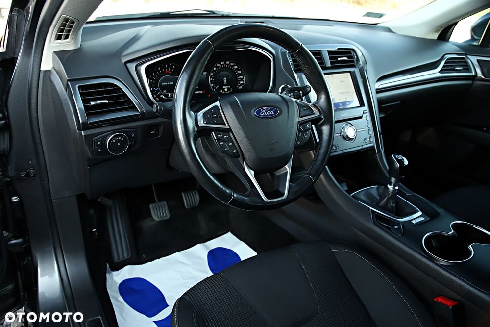 Ford Mondeo 2.0 EcoBlue Titanium - 18