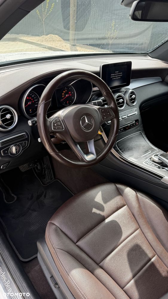 Mercedes-Benz GLC 220 d 4Matic 9G-TRONIC Exclusive - 30