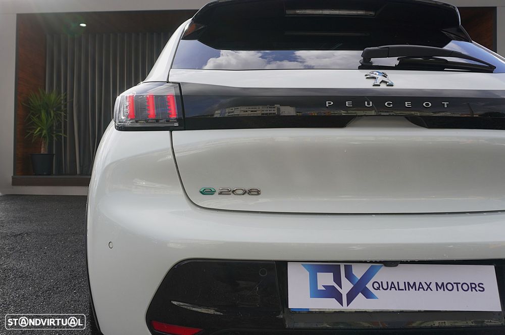 Peugeot e-208 50 kWh GT Pack - 14