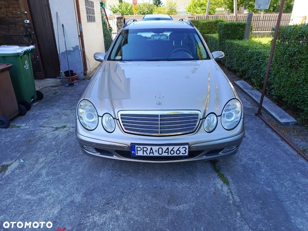 Mercedes-Benz Klasa E 220 CDI Automatik Classic - 4