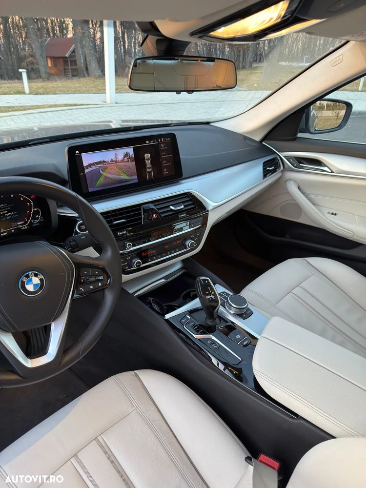 BMW Seria 5 520e AT PHEV - 12
